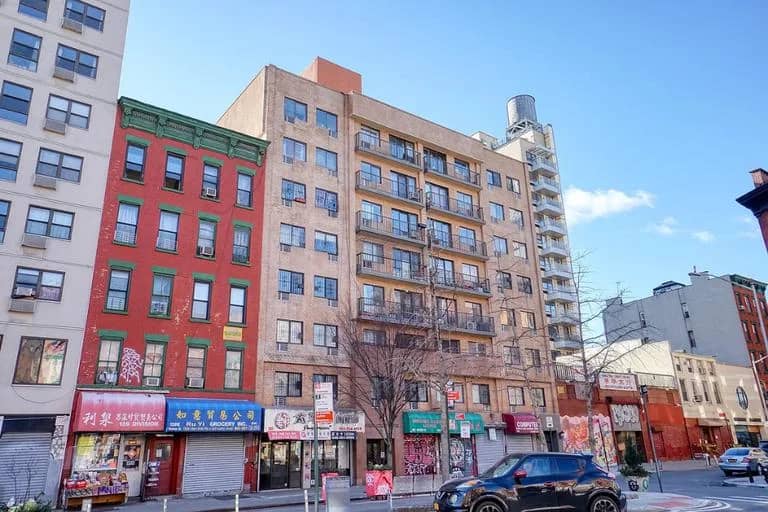 135 Division Street