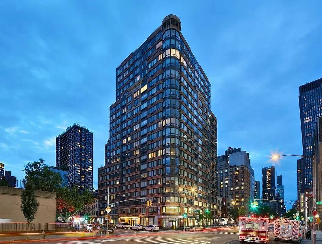 377 East 33 Street