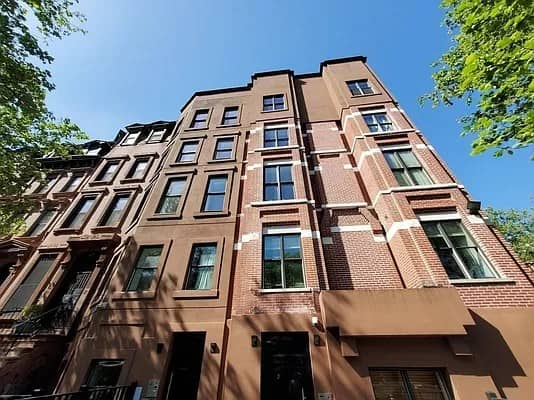 125 Lefferts Place