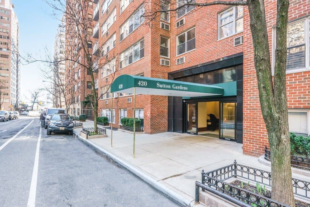 420 East 55 Street