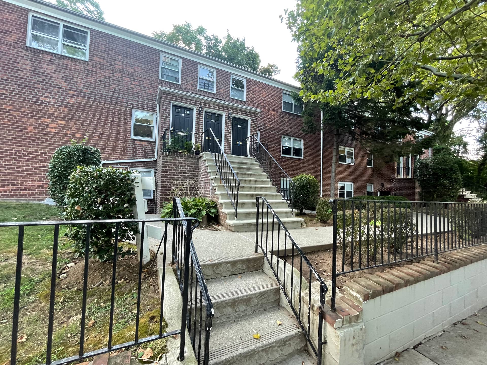 440 Howard Avenue