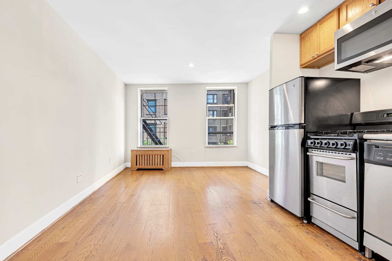 98 Christopher Street #12, Manhattan, NY 10014 1