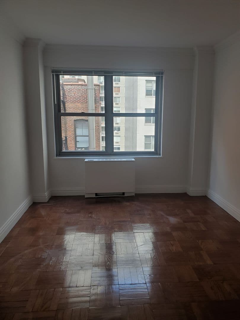 Regency Towers 245 East 63 Street #811, Manhattan, NY 10065 1