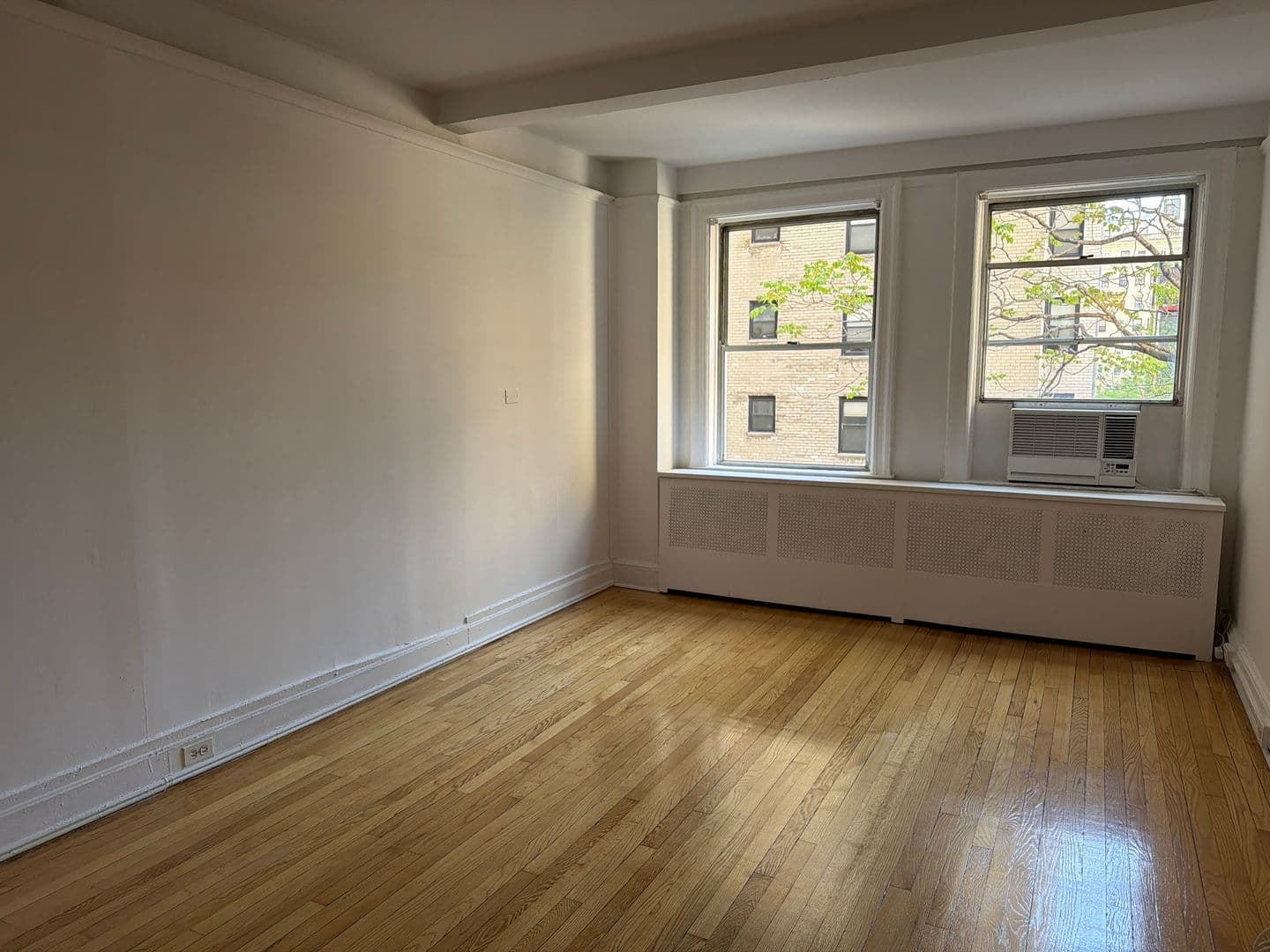 150 East 39 Street #505, Manhattan, NY 10016
