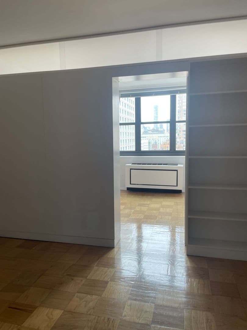 200 E 72 St #23C, Manhattan, NY 10021 1