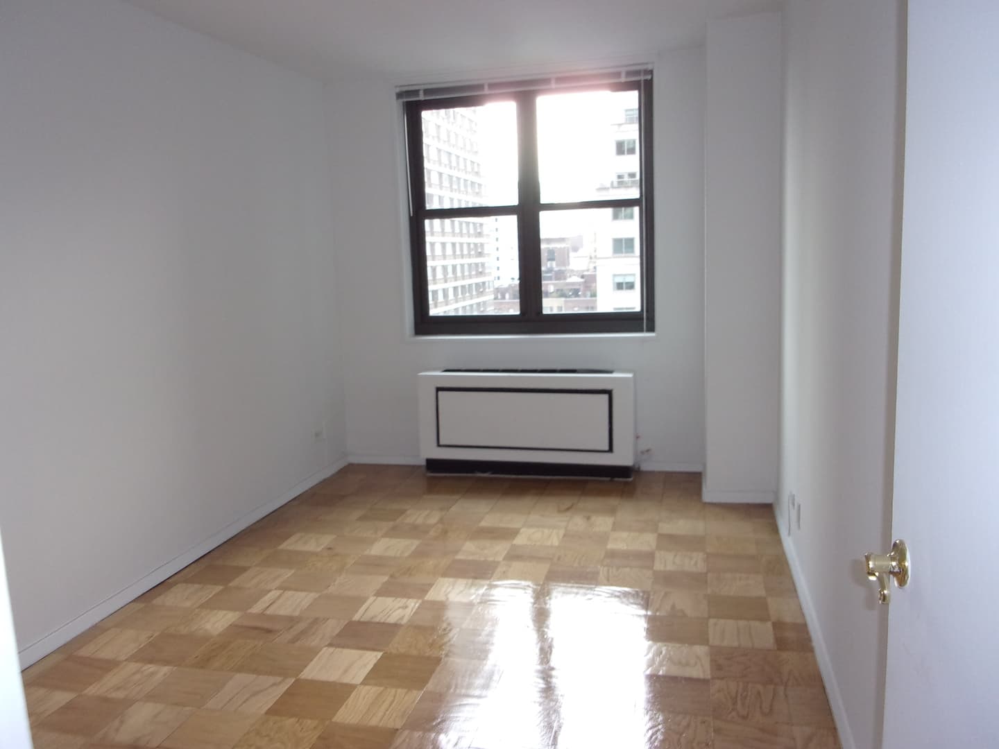 200 East 72 Street #16D, Manhattan, NY 10021 1