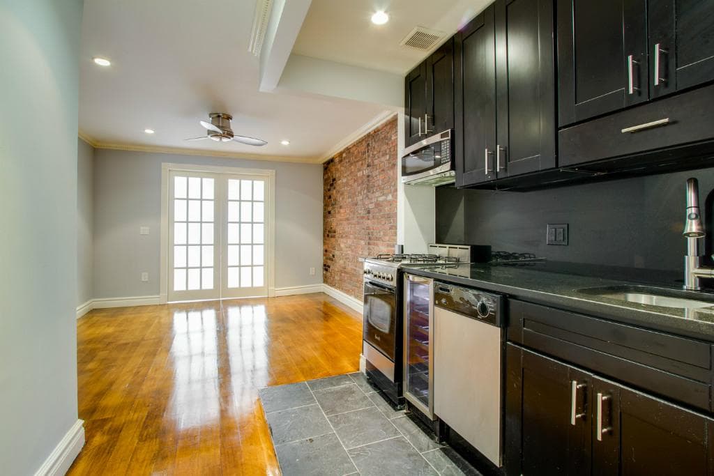444 West 52 Street #1W, Manhattan, NY 10019 1