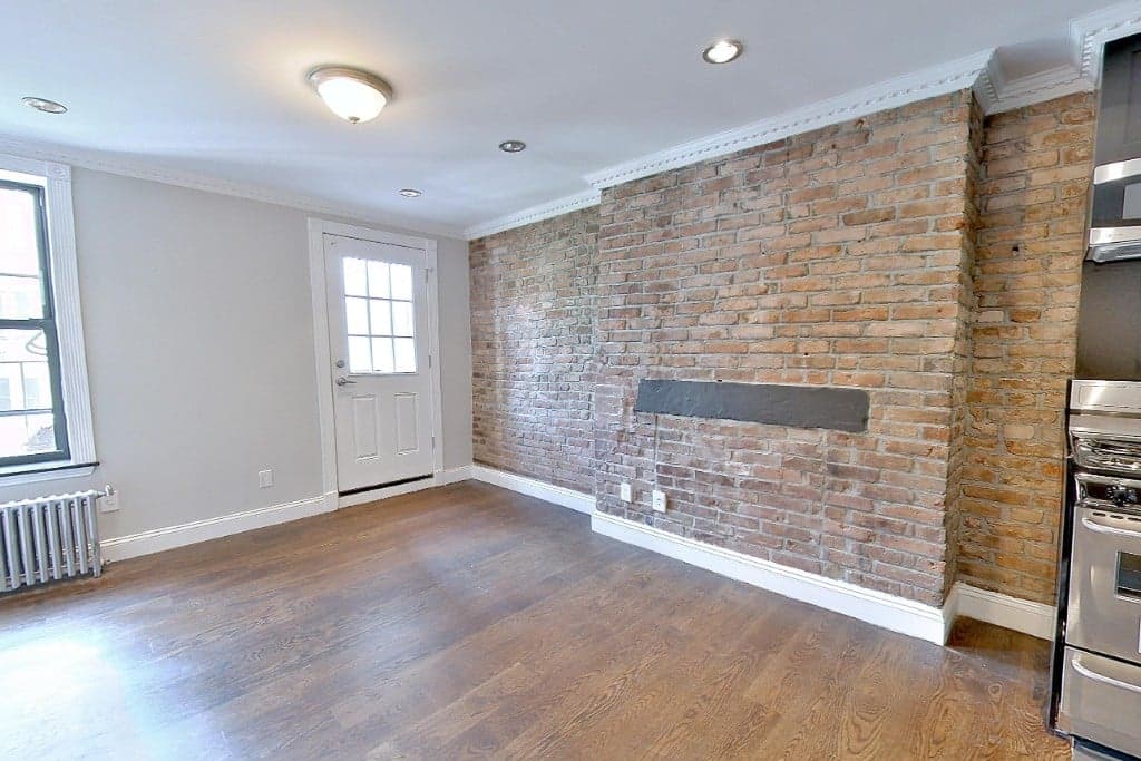 208 1 Avenue #3, Manhattan, NY 10009