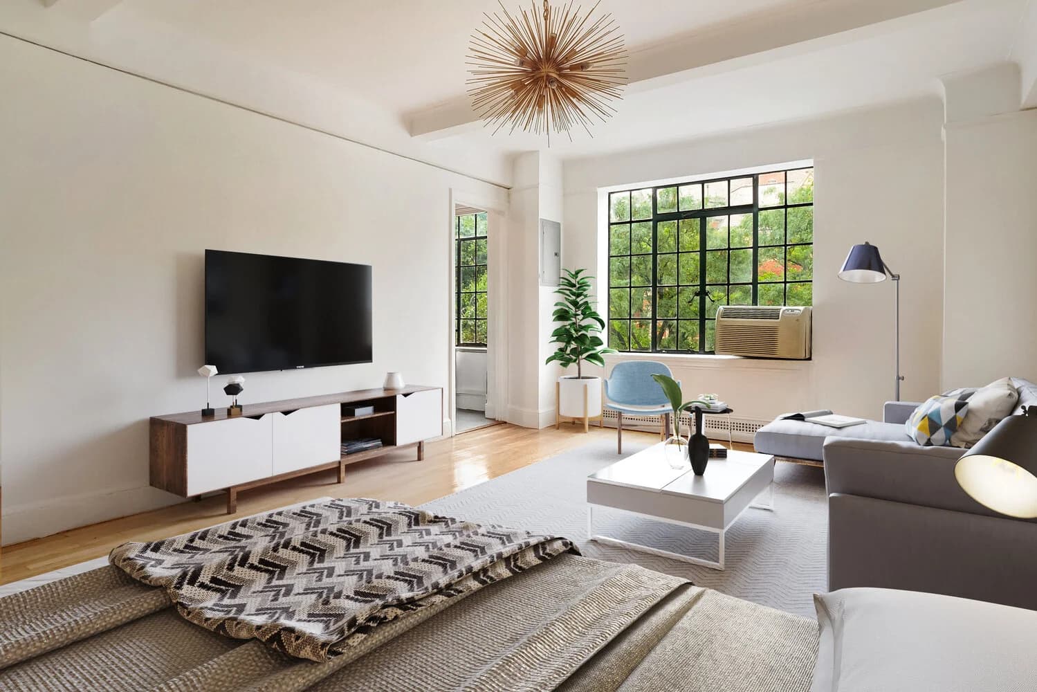 1 Christopher Street #4B, Manhattan, NY 10014