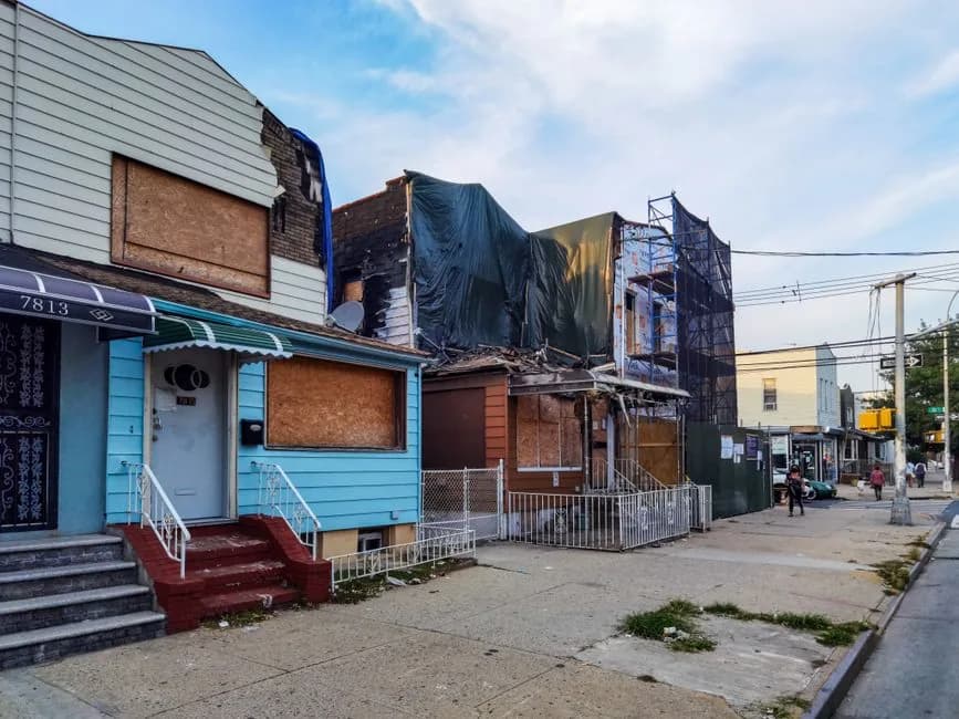 A complete renter's guide to Sheepshead Bay — Types of buildings and housing stock