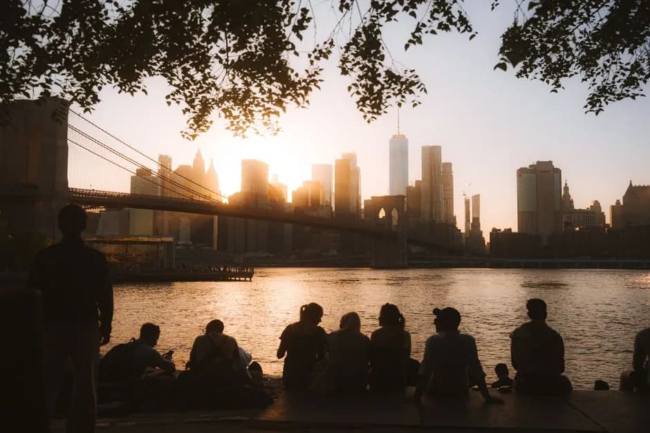 East Village vs. Greenpoint: which neighborhood is right for you? — What each is like to live in