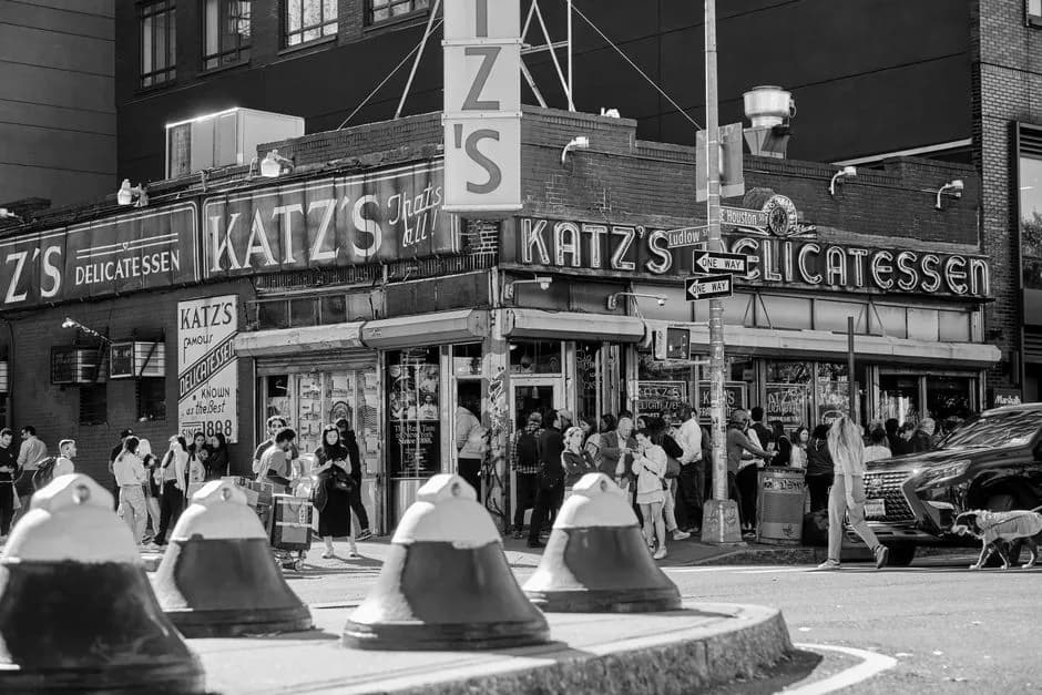 Lower East Side vs. Williamsburg: rent, buildings, and what to expect in each