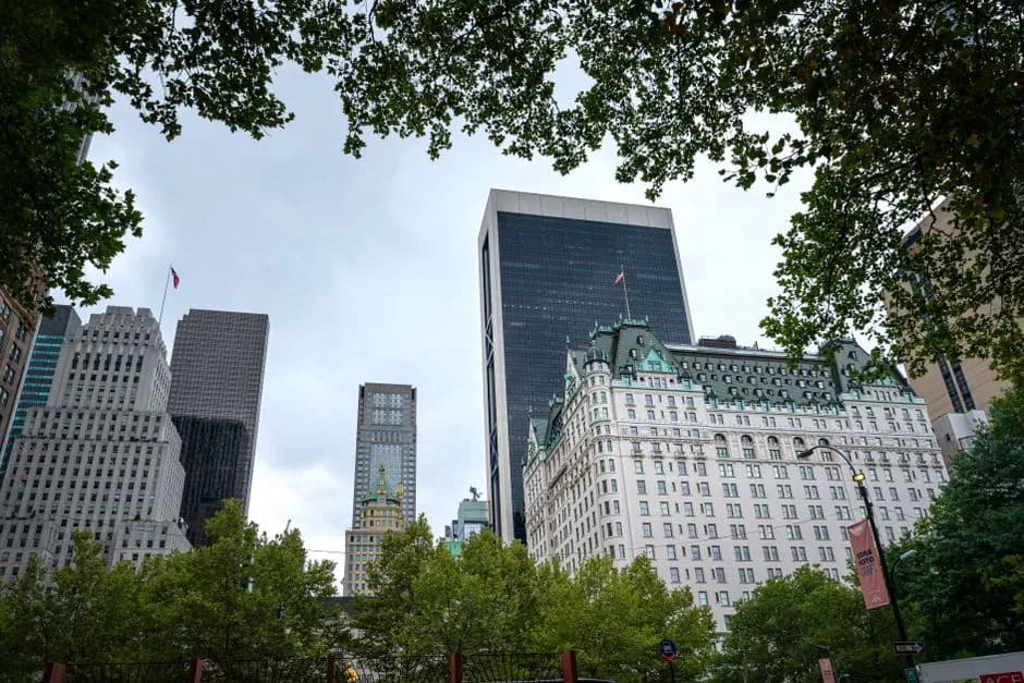 Midtown East or Murray Hill? A renter's comparison