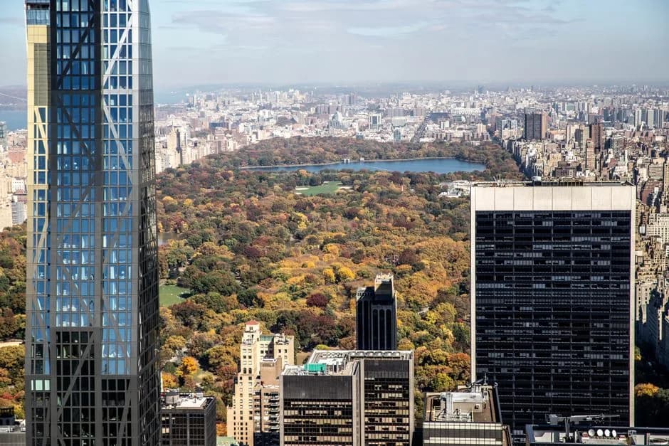 Should you rent in Upper East Side or Yorkville? — What each is like to live in
