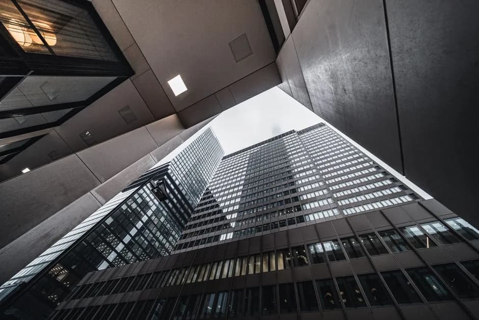 Renting in Financial District: everything you need to know — Types of buildings and housing stock