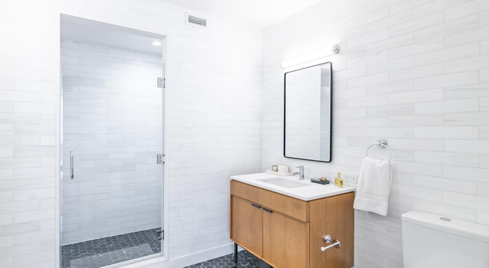 420 East 54 Street #2003, Manhattan, NY 10022 1