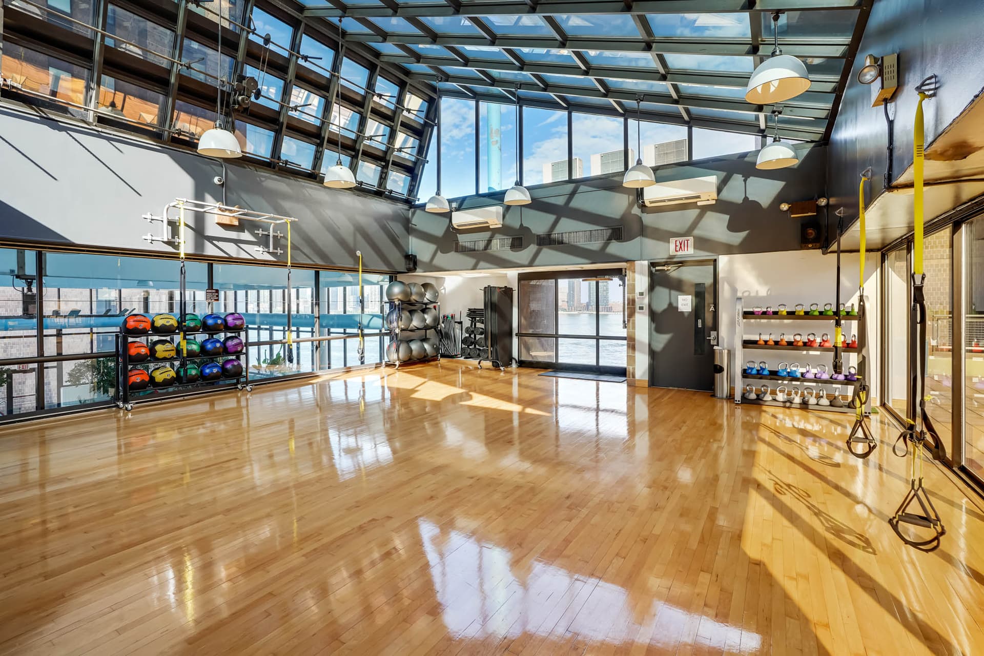 30 Waterside Plaza #20-23F, Manhattan, NY 10010 1