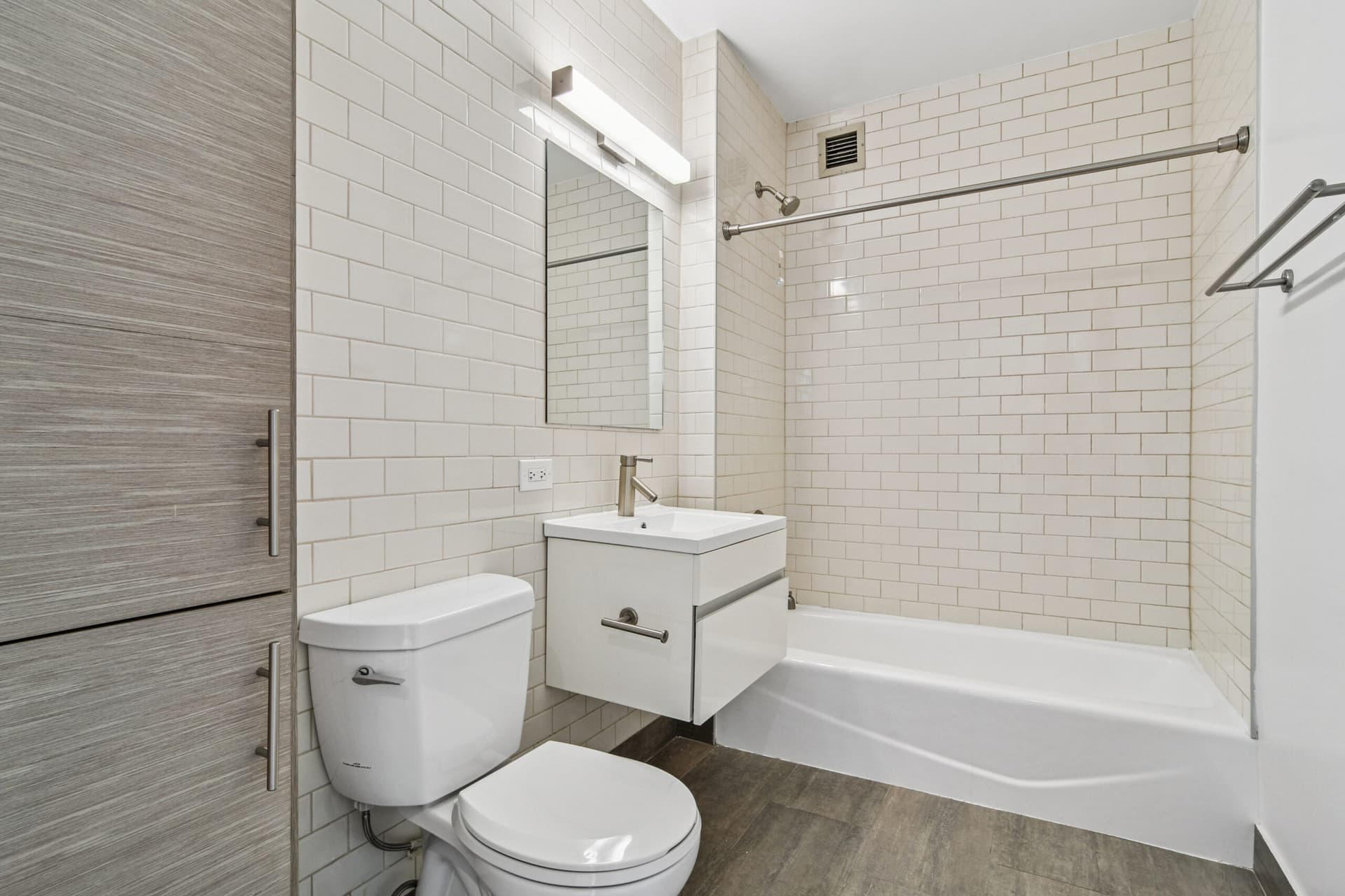 15 Cliff Street #0-19D, Manhattan, NY 10038