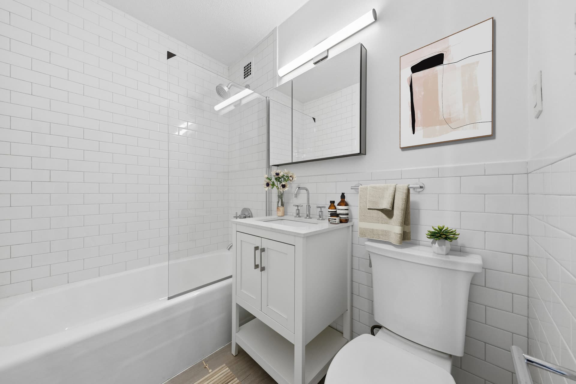 30 Waterside Plaza #40-30B, Manhattan, NY 10010