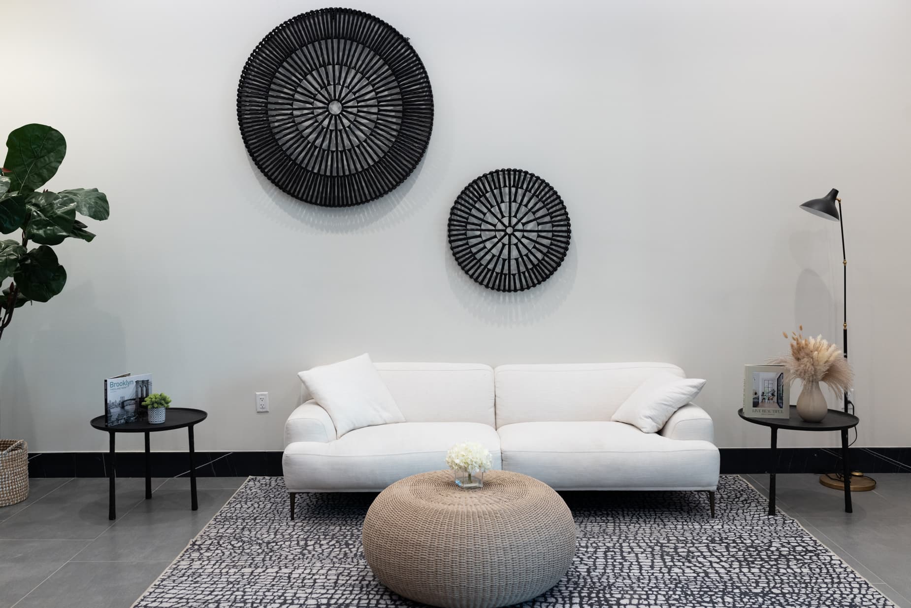 8 Palmetto #207, Brooklyn, NY 11221